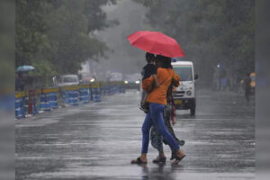 heavy-rains-in-kerala-holiday-declared-for-educational-institutions-in-eight-districts-on-june-16.jpg