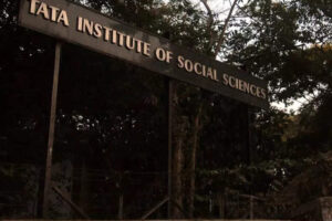 tiss-asks-pro-vc-to-step-down-after-charges-of-irregularities.jpg