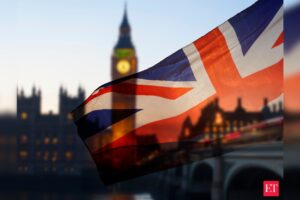 trumps-anti-harvard-campaign-fuels-interest-in-uk-universities.jpg