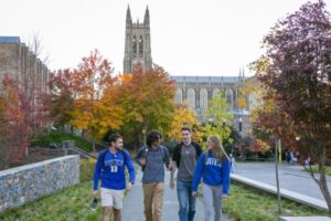 20211112_fall_color_chapel.jpg