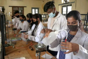 tamil-nadu-govt-to-help-180-students-crack-entrance-tests-of-top-science-institutions.jpg