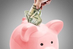 Fundrasier_piggy_bank.jpg