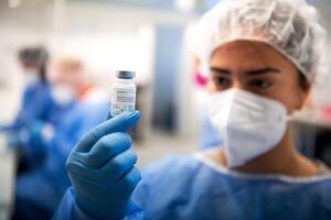 mRNA_Vaccine_GettyImages-1243194761_edit.jpg