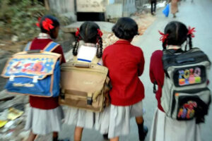 primary-school-students-in-shimla-donate-rs-7000-to-cm-relief-fund.jpg