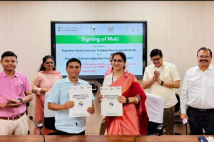 uttar-pradesh-announces-full-uk-scholarships-for-5-students-under-new-scheme.jpg