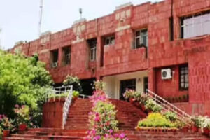 romila-thapar-criticizes-the-degradation-of-jnu-and-social-sciences-in-the-last-decade.jpg