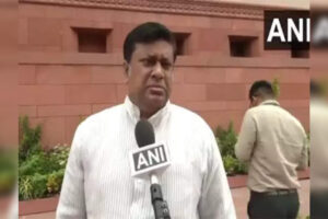 union-minister-directs-bengal-education-dept-to-timely-complete-projects-under-rusa.jpg