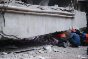 at-least-91-students-remain-buried-in-rubble-2-days-after-school-collapse-in-indonesia.jpg