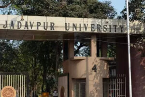 jadavpur-university-tightens-attendance-screw-walks-opposite-iit-direction.jpg jadavpur-university-tightens-attendance-screw-walks-opposite-iit-direction.jpg