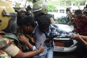 kerala-university-tense-as-sfi-activists-protest-against-vc-casteism-allegation.jpg