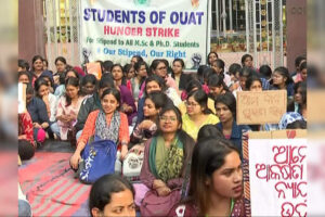 ouat-students-demand-stipend-hunger-strike-continues-for-fair-compensation.jpg