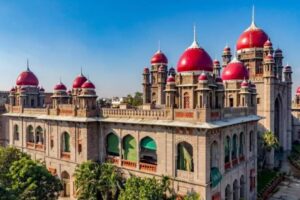 telangana-hc-bars-return-of-public-trust-land-to-private-parties-orders-protection-of-school-playground.jpg