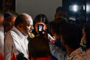 union-minister-kumaraswamy-defends-call-for-bhagavad-gita-lessons-in-schools-citing-rising-drug-abuse-among-youth.jpg union-minister-kumaraswamy-defends-call-for-bhagavad-gita-lessons-in-schools-citing-rising-drug-abuse-among-youth.jpg
