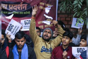protest-at-lucknow-university-after-student-slapped-by-professor.jpg