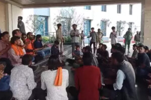right-wing-activists-create-ruckus-at-indore-college-over-valentines-day-event.jpg