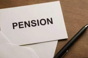 former-teacher-moves-madras-hc-seeks-pension-for-dec-2025-retirees.jpg